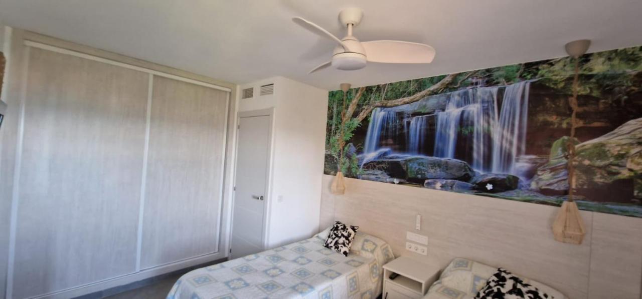 Acogedor,Apartamento.Piscina, Vistas, Terraza Benalmadena Bagian luar foto